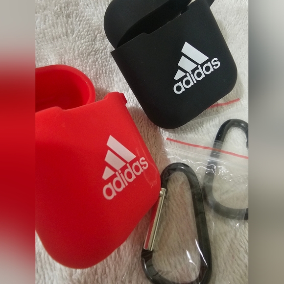 Adidas airpod cases Silicone - Picture 6 of 6